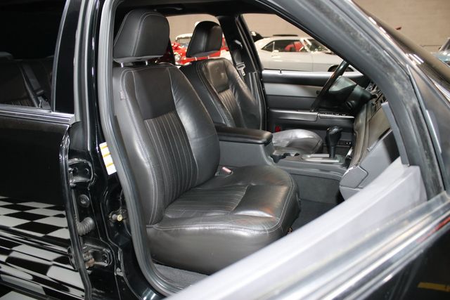 2004 Mercury Marauder 4dr Sedan - 22995699 - 32