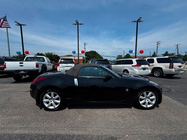 2004 Nissan 350Z 2dr Roadster Enthusiast Manual - 23053954 - 3