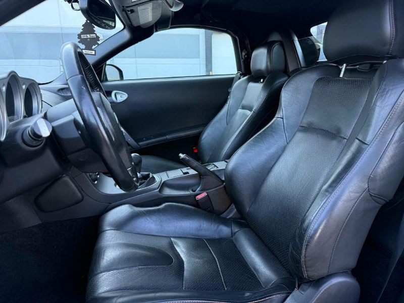 2004 Nissan 350Z 2dr Roadster Enthusiast Manual - 22896444 - 21