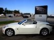 2004 Nissan 350Z 2dr Roadster Touring Manual - 23094764 - 9