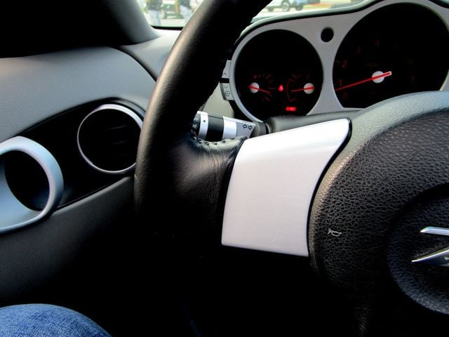 2004 Nissan 350Z 2dr Roadster Touring Manual - 23094764 - 16