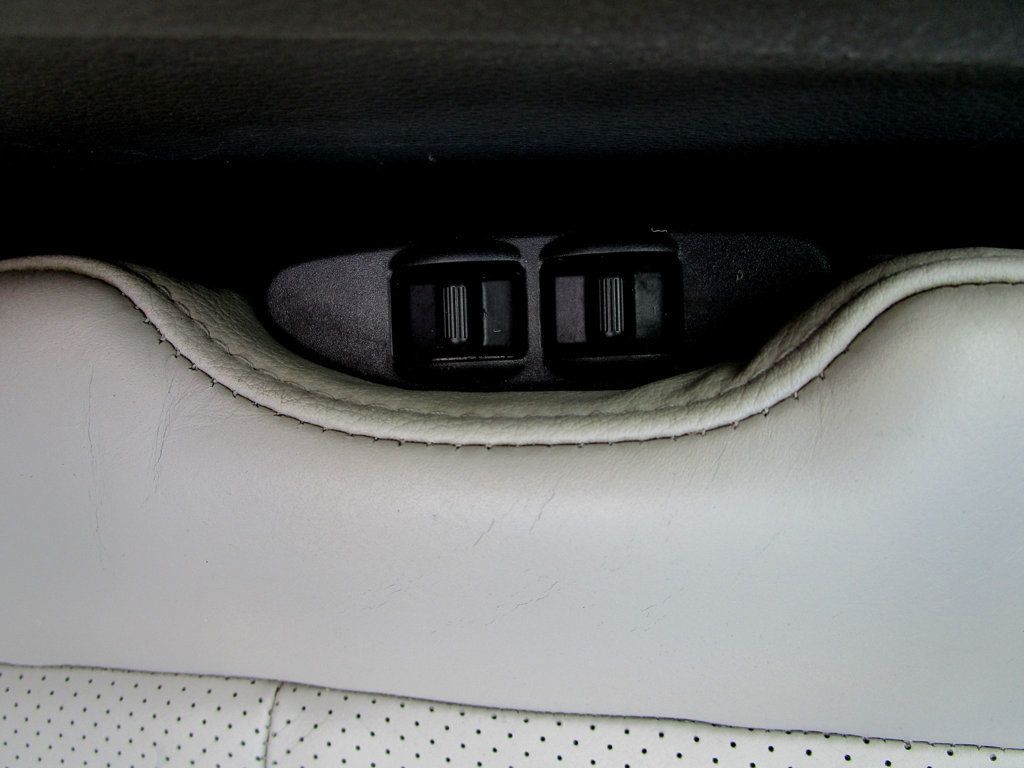 2004 Nissan 350Z 2dr Roadster Touring Manual - 23094764 - 24