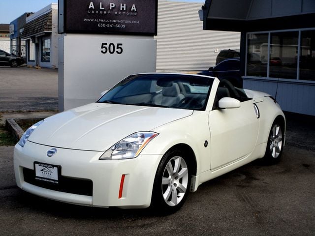 2004 Nissan 350Z 2dr Roadster Touring Manual - 23094764 - 3