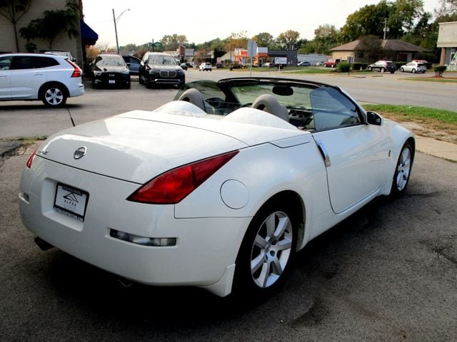 2004 Nissan 350Z 2dr Roadster Touring Manual - 23094764 - 6