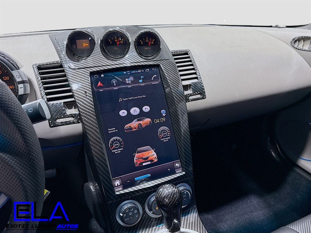 2004 Nissan 350Z photo 11