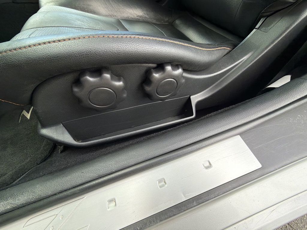 Nissan 350Z ROADSTER photo 13