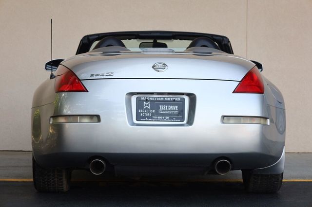 2004 Nissan 350Z Touring - 23061137 - 10
