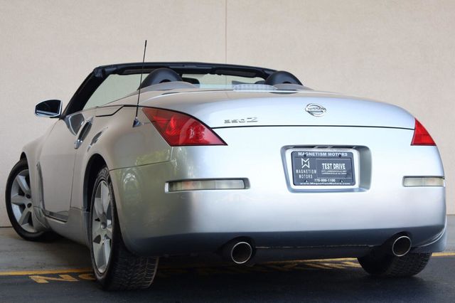 2004 Nissan 350Z Touring - 23061137 - 12