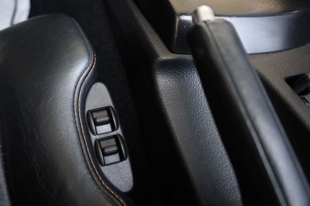 2004 Nissan 350Z Touring - 23061137 - 35