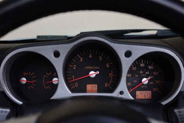 2004 Nissan 350Z Touring - 23061137 - 39