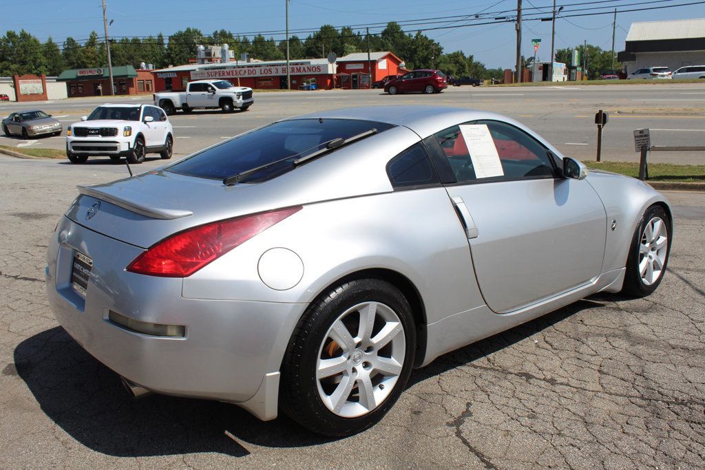 2004 Nissan 350Z Touring photo 7