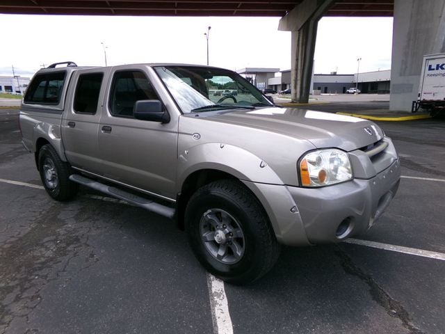 2004 Nissan Frontier 2WD XE Crew Cab V6 Automatic Std Bed - 23018174 - 1