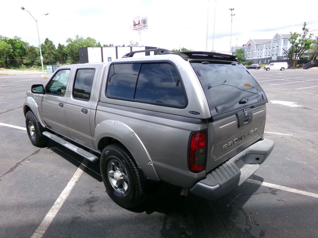 2004 Nissan Frontier 2WD XE Crew Cab V6 Automatic Std Bed - 23018174 - 3
