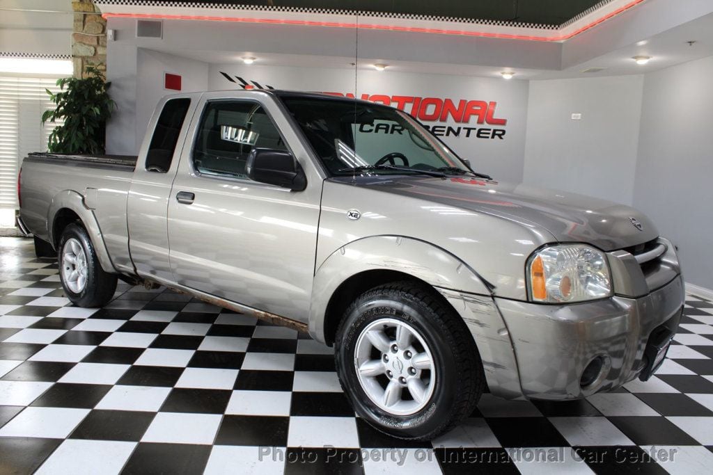2004 Nissan Frontier 2WD XE King Cab 2WD - 22447801 - 2