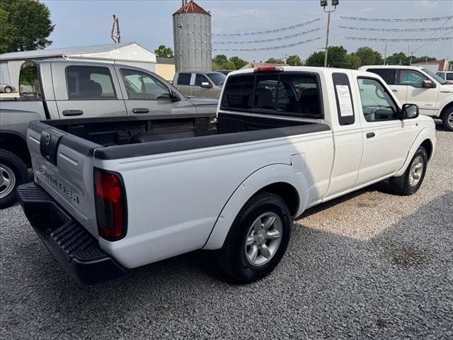 2004 Nissan Frontier 2WD XE King Cab I4 Automatic - 22552250 - 1