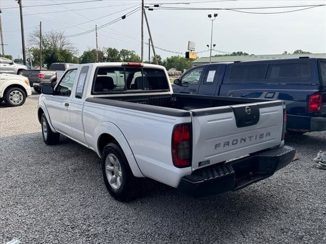 2004 Nissan Frontier 2WD XE King Cab I4 Automatic - 22552250 - 2