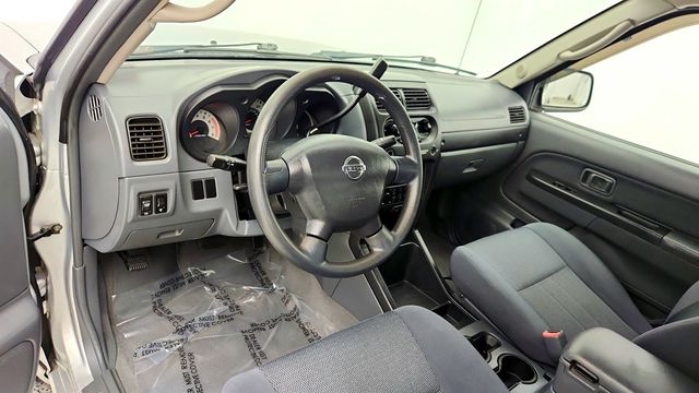 2004 Nissan Frontier 2WD XE King Cab I4 Automatic w/ Value Truck Package - 23012273 - 11