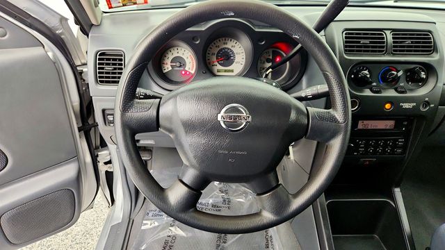 2004 Nissan Frontier 2WD XE King Cab I4 Automatic w/ Value Truck Package - 23012273 - 12