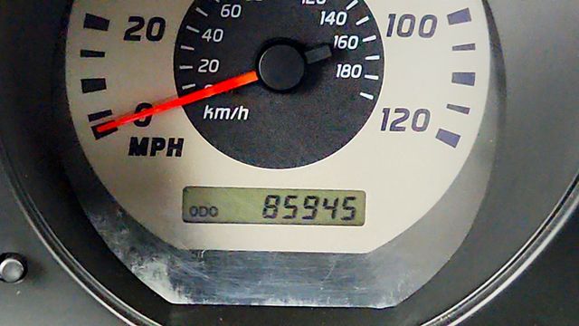 2004 Nissan Frontier 2WD XE King Cab I4 Automatic w/ Value Truck Package - 23012273 - 14