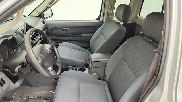 2004 Nissan Frontier 2WD XE King Cab I4 Automatic w/ Value Truck Package - 23012273 - 17
