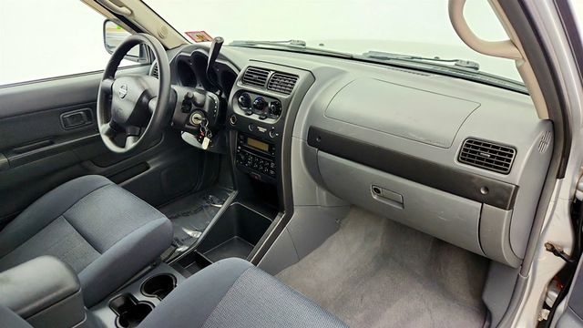 2004 Nissan Frontier 2WD XE King Cab I4 Automatic w/ Value Truck Package - 23012273 - 20