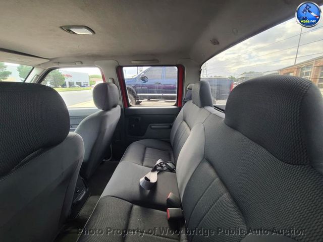 2004 Nissan Frontier 4WD  - 23088166 - 9