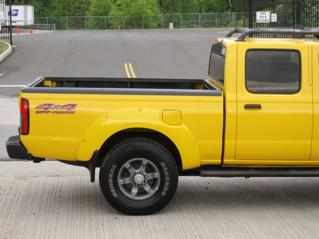 2004 Nissan Frontier 4WD XE Crew Cab V6 Manual Long Bed - 23025046 - 10