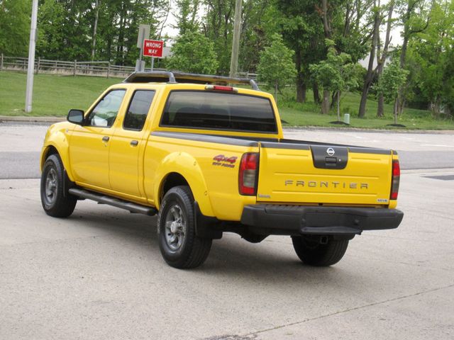 2004 Nissan Frontier 4WD XE Crew Cab V6 Manual Long Bed - 23025046 - 11