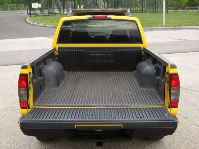2004 Nissan Frontier 4WD XE Crew Cab V6 Manual Long Bed - 23025046 - 14