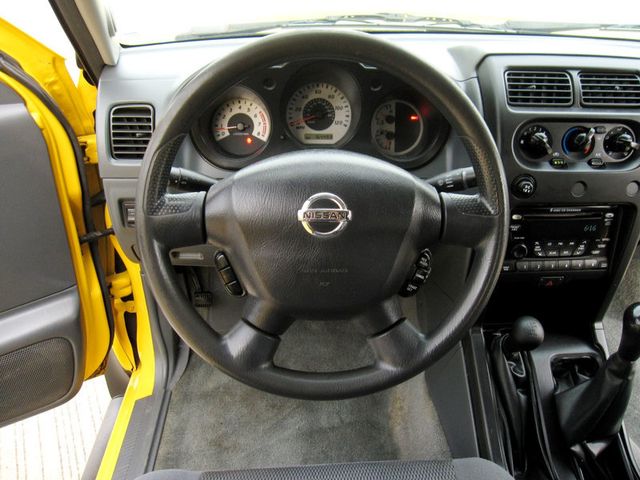 2004 Nissan Frontier 4WD XE Crew Cab V6 Manual Long Bed - 23025046 - 19