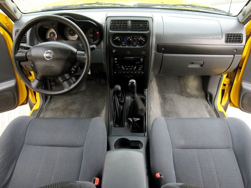 2004 Nissan Frontier 4WD XE Crew Cab V6 Manual Long Bed - 23025046 - 20