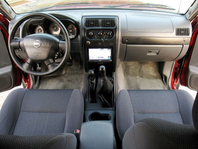 2004 Nissan Frontier 4WD XE Crew Cab V6 Manual Long Bed - 23067320 - 20
