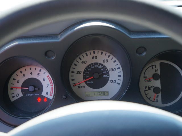 2004 Nissan Frontier 4WD XE-V6 - 11956915 - 9