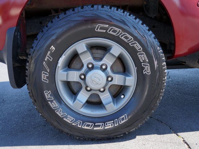 2004 Nissan Frontier 4WD XE-V6 - 11956915 - 17