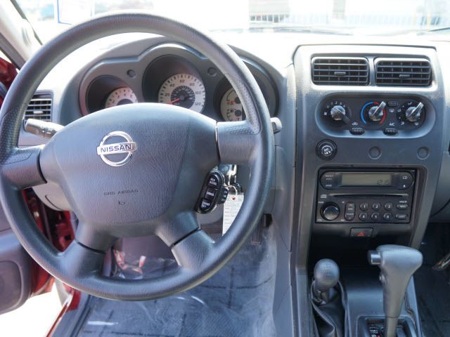 2004 Nissan Frontier 4WD XE-V6 - 11956915 - 6