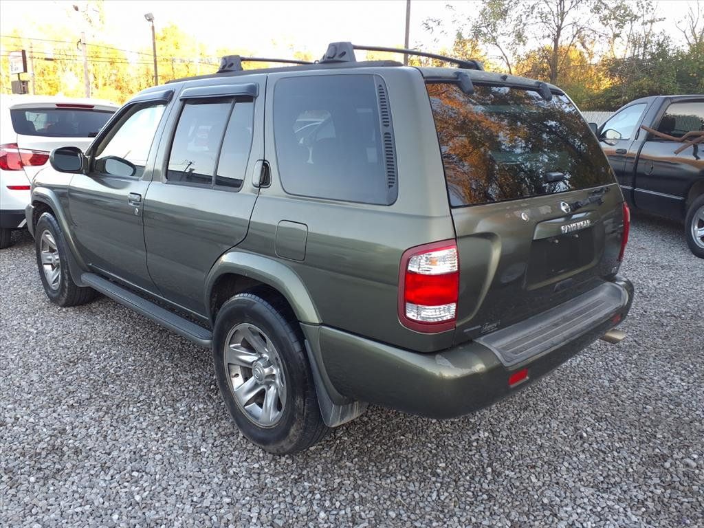 2004 Nissan Pathfinder LE Platinum 2WD - 22942449 - 2