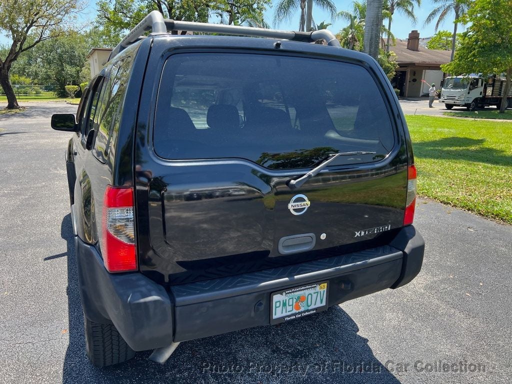 2004 Nissan Xterra SE photo 17