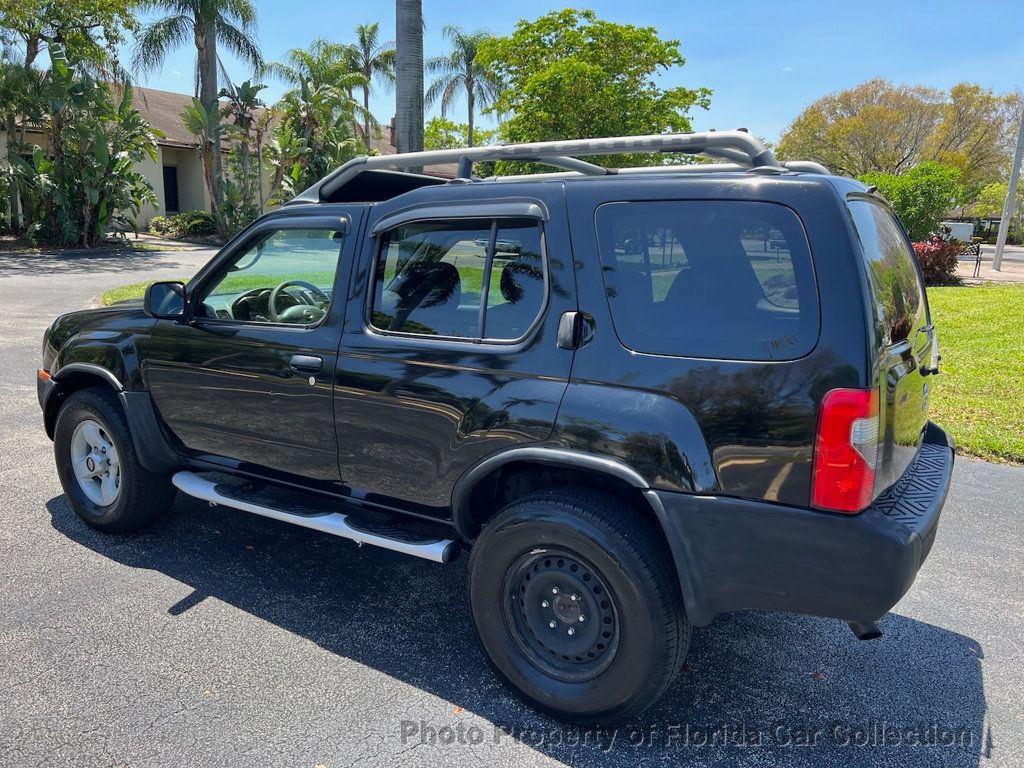2004 Nissan Xterra SE photo 3