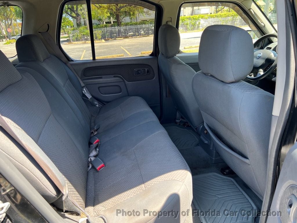 2004 Nissan Xterra SE photo 42
