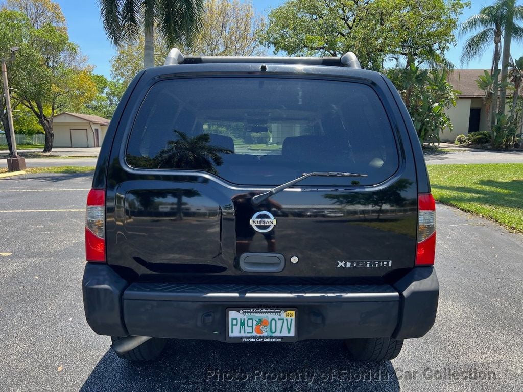 2004 Nissan Xterra SE photo 6