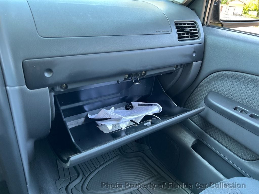 2004 Nissan Xterra SE photo 60