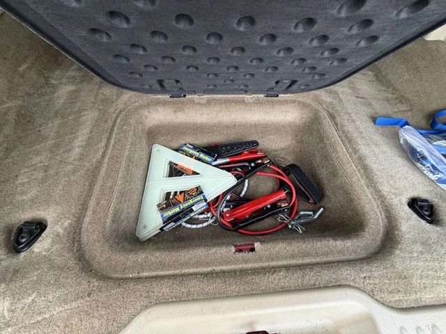 2004 Oldsmobile Bravada 4dr AWD - 22983768 - 16