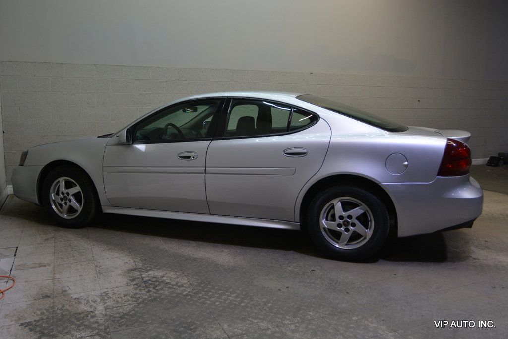 2004 Pontiac Grand Prix 4dr Sedan GT1 - 23002160 - 18