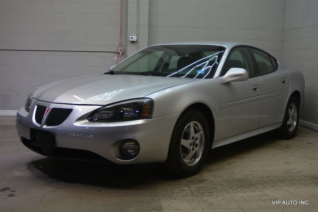 2004 Pontiac Grand Prix 4dr Sedan GT1 - 23002160 - 1