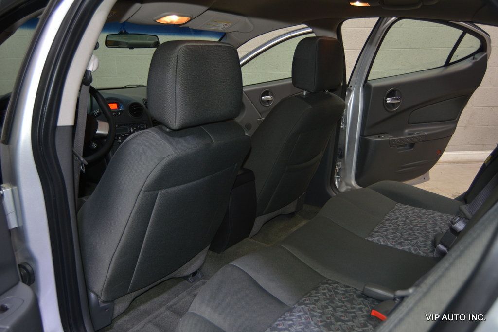 2004 Pontiac Grand Prix 4dr Sedan GT1 - 23002160 - 21