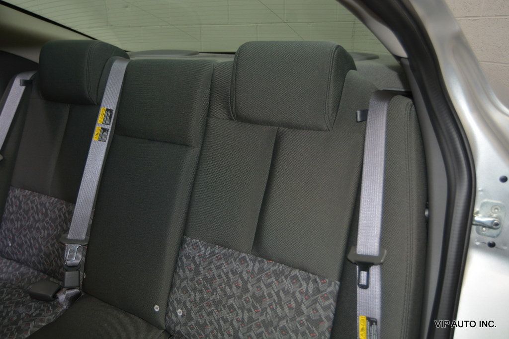 2004 Pontiac Grand Prix 4dr Sedan GT1 - 23002160 - 24