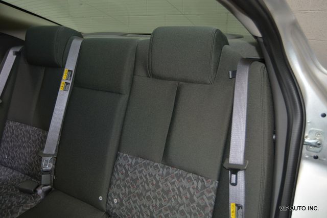 2004 Pontiac Grand Prix 4dr Sedan GT1 - 23002160 - 24