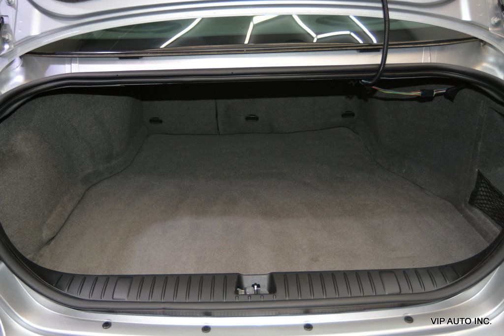 2004 Pontiac Grand Prix 4dr Sedan GT1 - 23002160 - 33