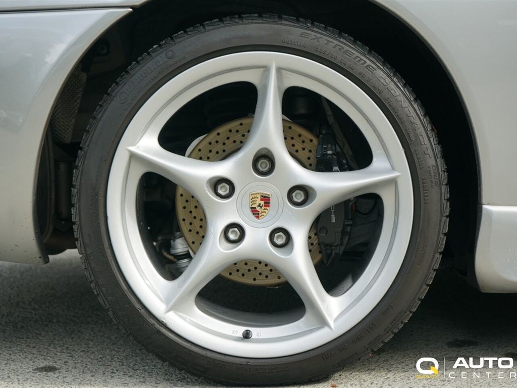 2004 Porsche 911  - 23041367 - 9