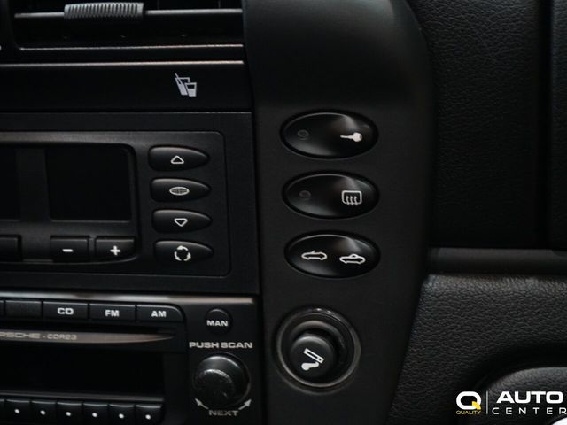 2004 Porsche 911  - 23041367 - 34